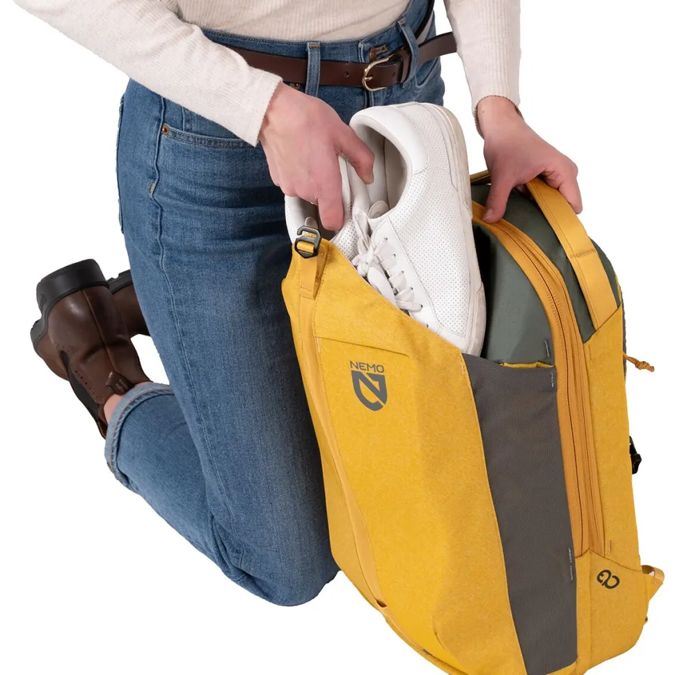 Vantage Endless Promise 20L Backpack