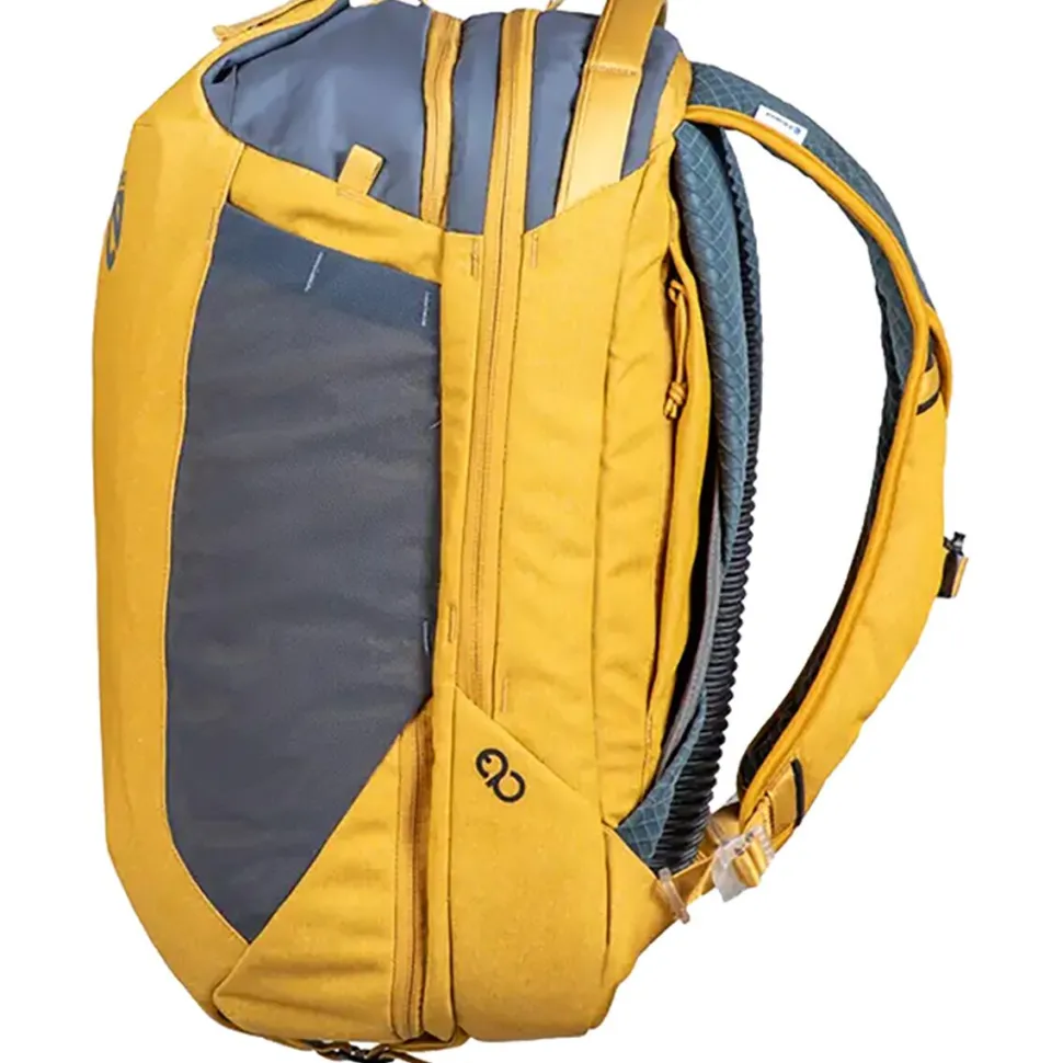 Vantage Endless Promise 30L Backpack