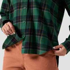 Venture Classic Flannel Shirt - Women's