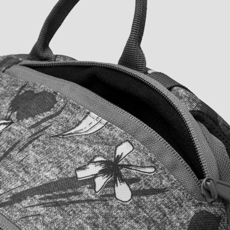 Wander 25L Backpack