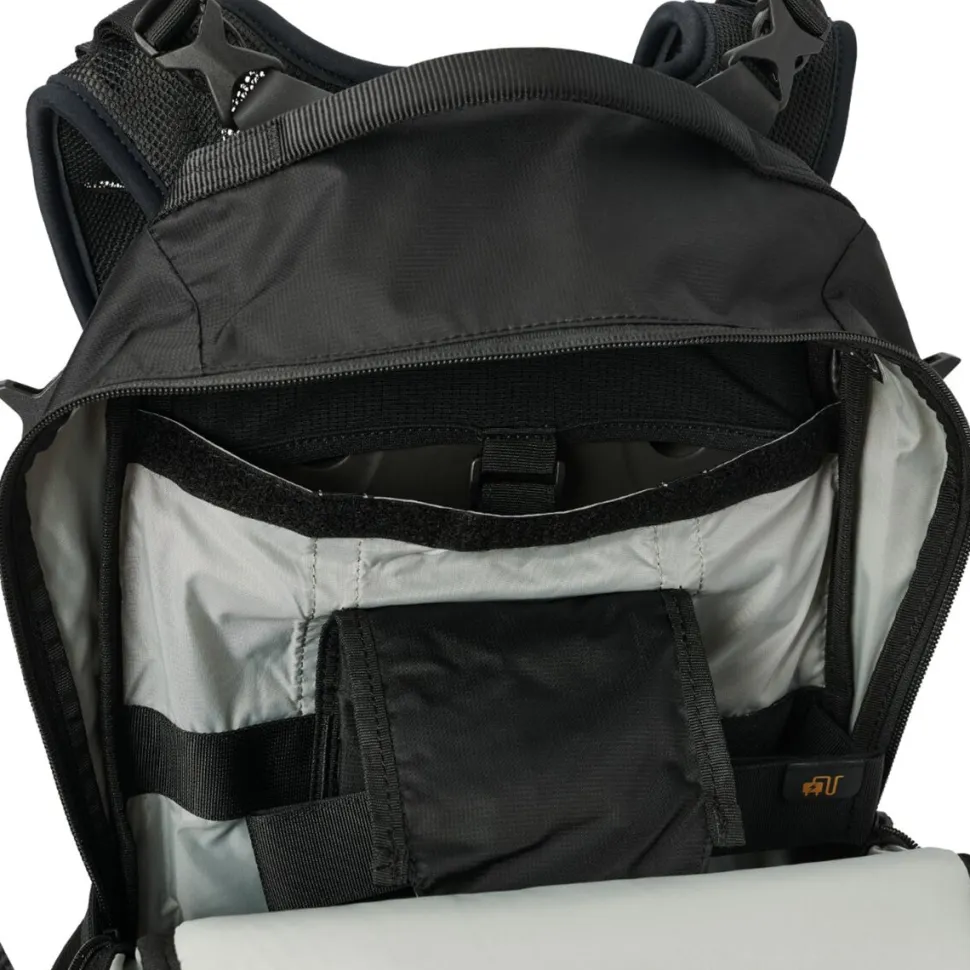 Watt 25L E-MTB Protector Backpack