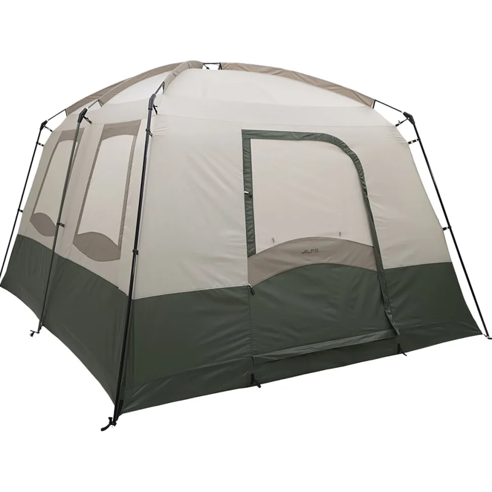 Wildwood Two Room Tent: 6-Person 3-Season