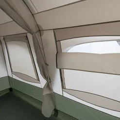 Wildwood Two Room Tent: 6-Person 3-Season