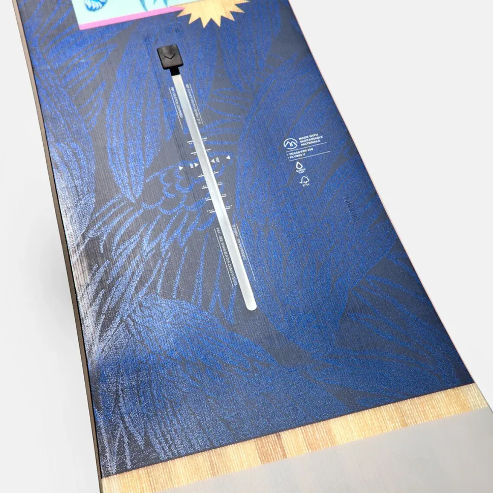 Yeasayer Flying V Snowboard - 2026 - Women's