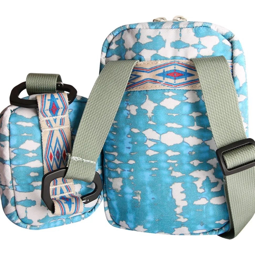 Yorktown Cross Body Wallet