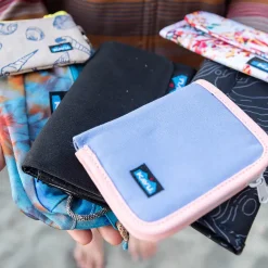 Zippy Wallet - Women's